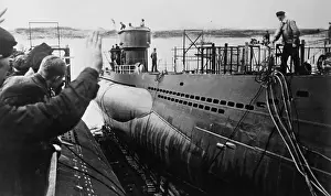 Lcgr1309: Launching of a German U-Boat during World War