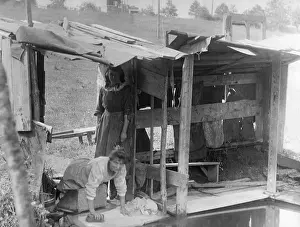 Scrubbing: Laundry women in Munich