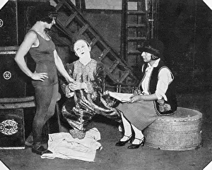 May18: Laura Knight at the circus