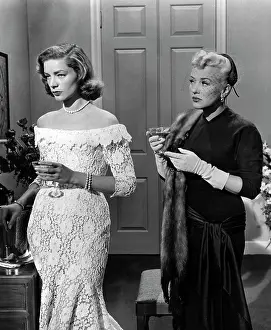 Grable: Lauren Bacall - Betty Grable