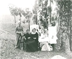 Kites: Lawrence Hargrave and his family