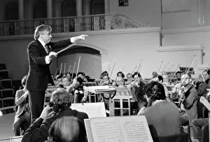 Tchaikovsky: Lawrence Smith on tour in USSR