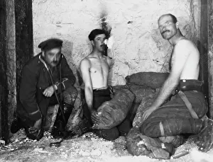 Tunnelling: Laying a charge 1916