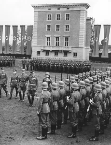 Lippert: Laying the foundation stone of the new barracks of the g