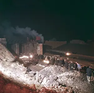 Gangs: Laying railway track