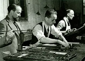Composing: LAYING OUT TYPE