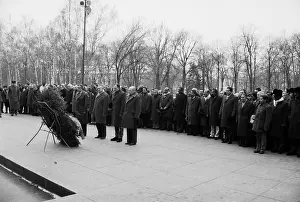 Delegations: Laying a wreath at the Tomb of the Unknown Soldier