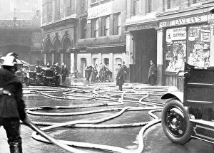 Snaking: LCC-LFB aftermath of a fire near Holborn Viaduct