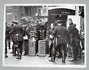 Canteens: LCC-LFB Canteen van at Colonial Wharf fire