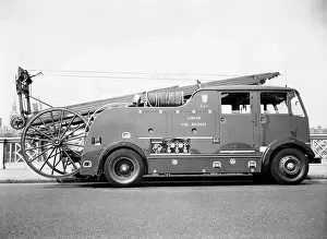 Gresham: LCC-LFB Dennis dual-purpose pump-escape