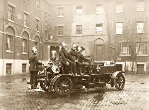 Merryweather: LCC-LFB Early motorised fire engine