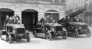 Shoreditch: LCC-LFB engines and crews, Shoreditch fire station