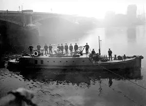 Moorings: LCC-LFB Massey Shaw fireboat at Blackfriars