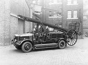 Safer: LCC-LFB A motorised Dennis pump escape