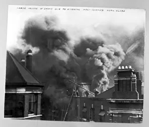 Pitched: LCC-LFB Serious warehouse roof fire