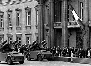 Juillet: Le 14 Juillet a Paris