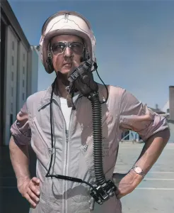 Vier: Le Vier, Anthony W, Lockheed test pilot involved with P?