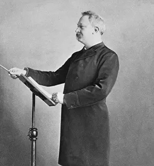 Austere: The leader of the band