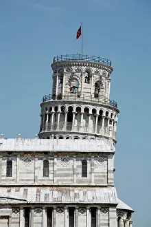Miracles: Leaning Tower of Pisa