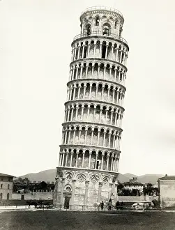 Pisa: Leaning Tower of Pisa, Italy