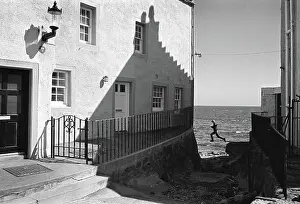 Fife: Leaping boy Pittenweem, Fife