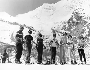 Skiis: LEARNING TO SKI