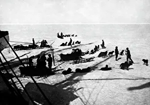 Byrd: Leaving the ship for the journey to Little America