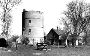 Lechlade: Lechlade, the Round House c1955