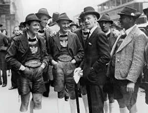 Walford: Lederhosen
