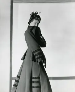 Ledux: Ledux - Coat - A Chambers - July 5, 1949