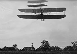 Dayton: Left front view of flight 46, Orville shown turning to the l