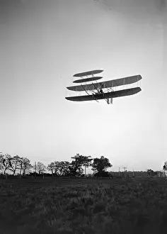 Dayton: Left front view of flight 46, Orville turning to the left, i