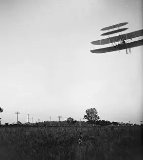 Dayton: Left front view of flight 46, Orville turning to the left, i