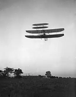 Dayton: Left front view of flight 46, Orville turning to the left, i