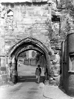 Ruperts: LEICESTER CASTLE GATE