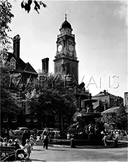 Oporto: LEICESTER TOWN HALL