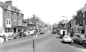 Buzzard: Leighton Buzzard, High Street c1965