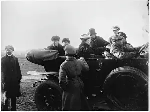 Unifrom: LENIN AT ARMY PARADE