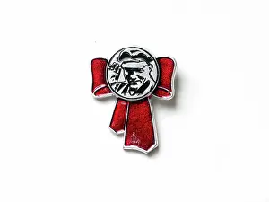 Meek: Lenin bow badge, Russia