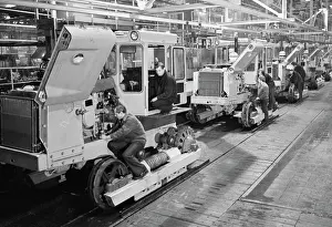 Conveyor: Lenin Chelyabinsk Tractor Plant