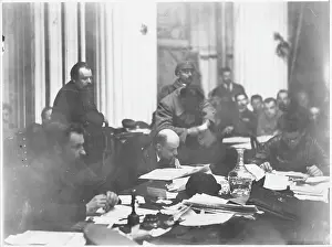 Decanter: LENIN AT CONFERENCE
