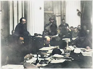Decanter: LENIN AT CONFERENCE