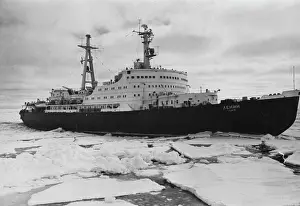 Barents: Lenin nuclear-powered icebreaker