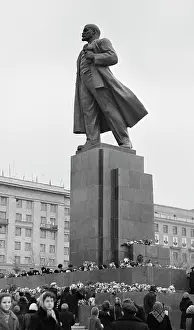 V.georgiyev: Lenin statue in Chelyabinsk