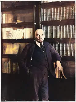 Ulyanov: LENIN IN HIS STUDY