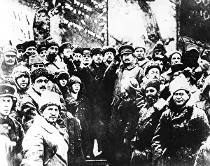 Davidovich: Lenin and Trotsky during the Russian Civil