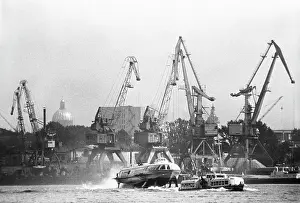 Seaport: Leningrad trade seaport, 1982