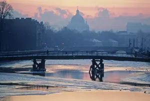Neva: Leningrad views, 1991