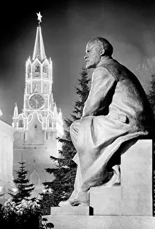 Savostyanov: Lenin's Monument at Moscow Kremlin, 1967
