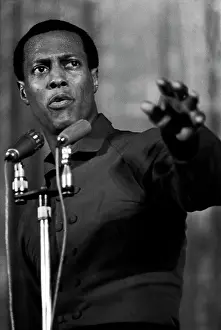 Bibb: Leon Bibb tours in USSR